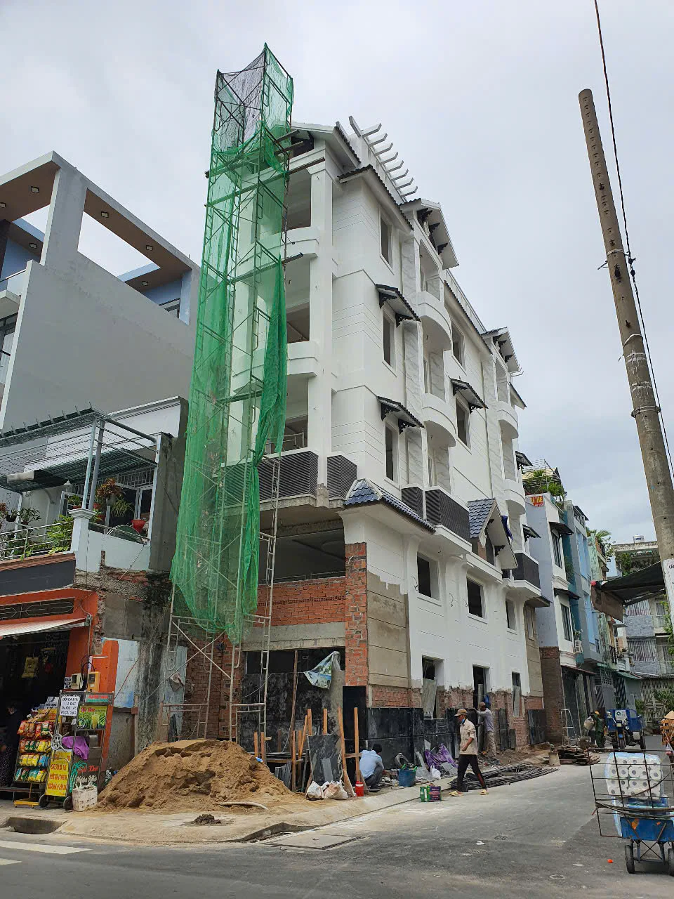 thi công nhà phố 2 mặt tiền