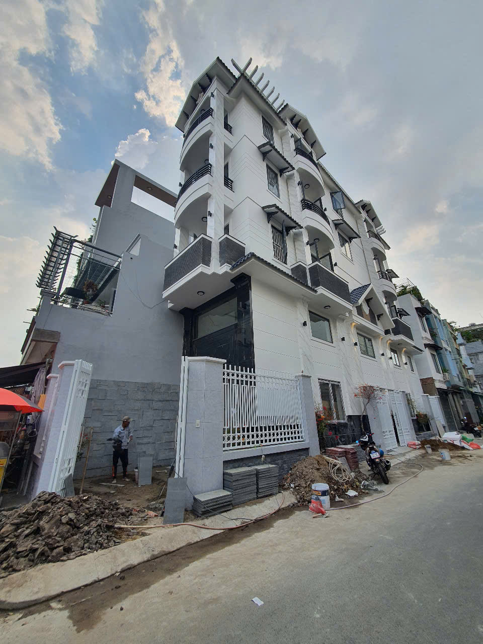 thi công nhà phố 2 mặt tiền