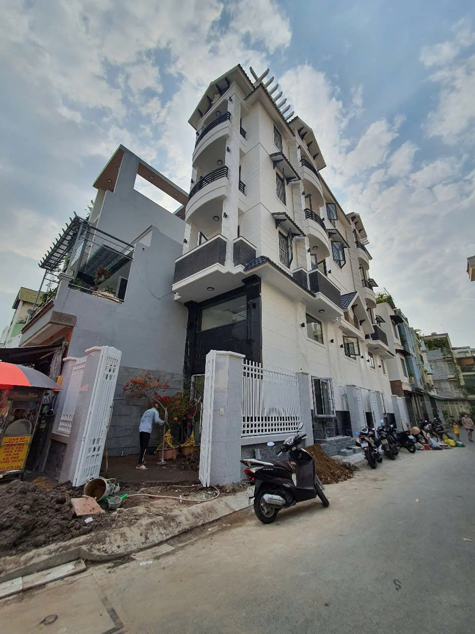thi công nhà phố 2 mặt tiền